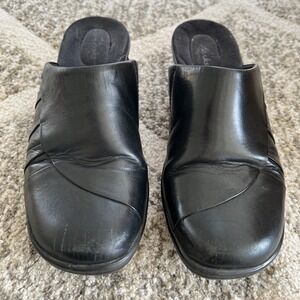 CLARKS Women Black Slides Mules Flat Shoes Slip On Size 9.5M